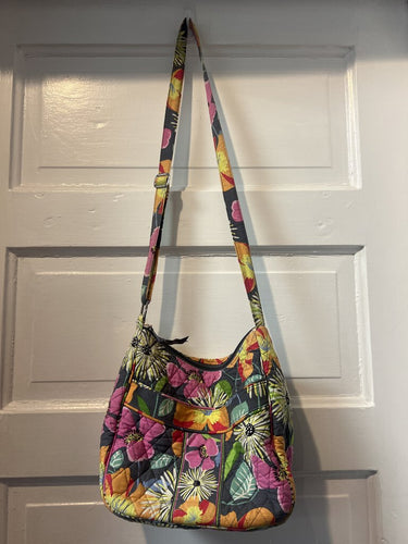Vera Bradley quilted purse - gry/frl