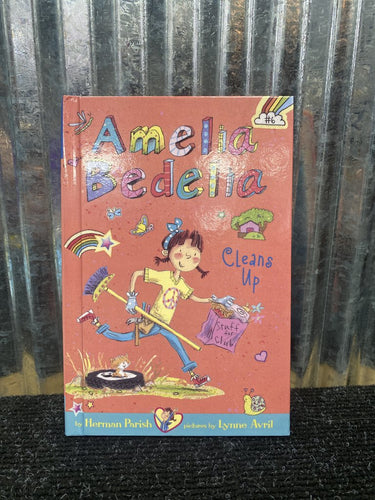 Amelia Bedelia Cleans Up Book