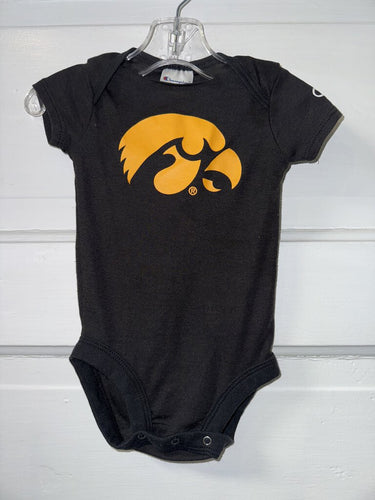 Unisex Hawkeyes Onesie Champion 6-9M