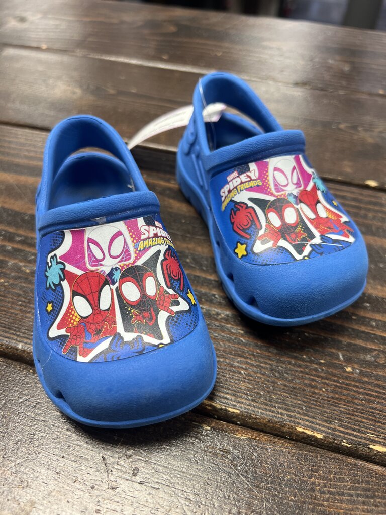 Boys Clogs 5/6