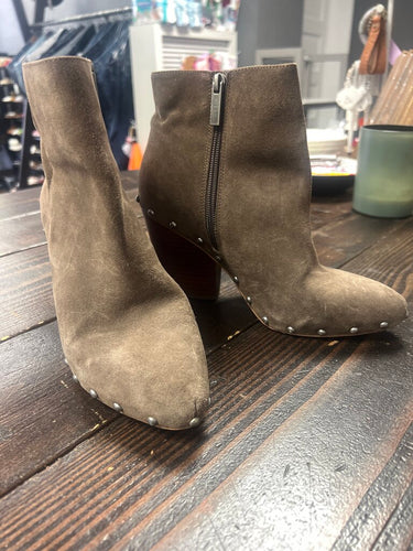 Gals Booties BCBG 7.5