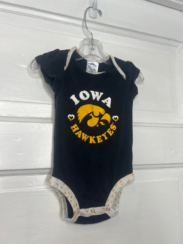 Girls Hawkeyes Onesie Set (2pc) Rivalry Threads 91 6-9M