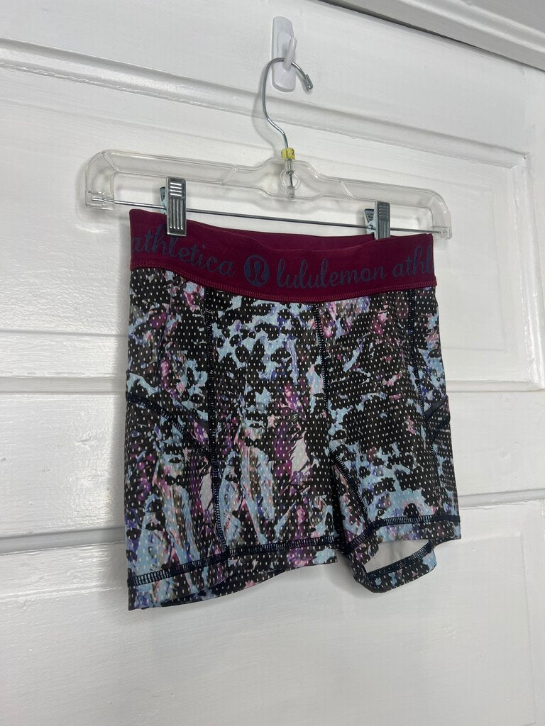 Gals Athletic Shorts lululemon athletica 2