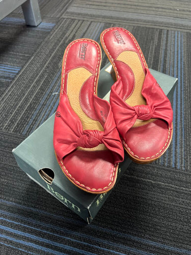 Gals Sandals (org $130) Born 10