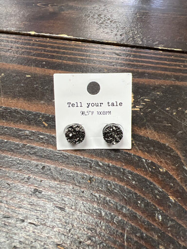 Tell your Tale Earrings (NEW)