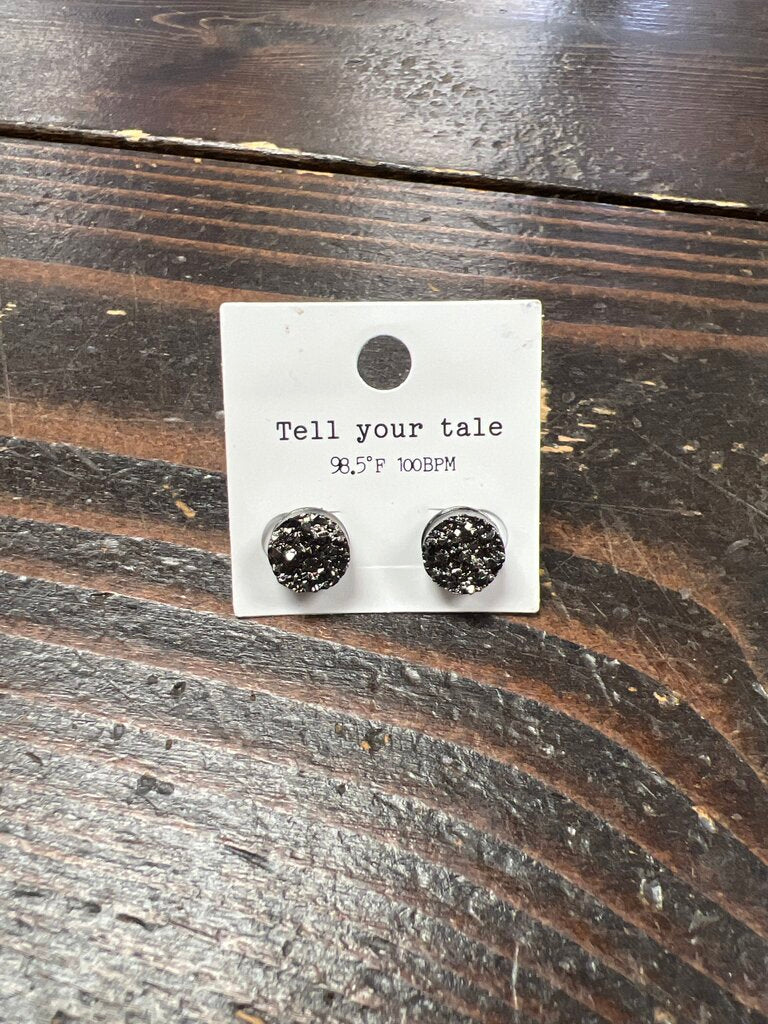 Tell your Tale Earrings (NEW)