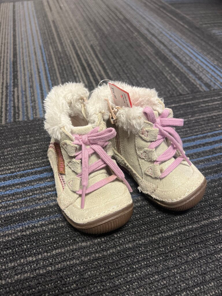 Girls Boots Stride Rite 4