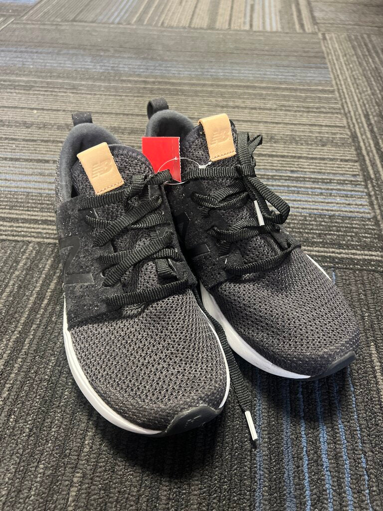 Gals Sneakers New Balance 9