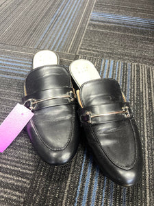 Gals Shoes a new day 8.5
