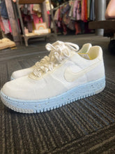 Load image into Gallery viewer, Gals Tennis Shoes Nike 7