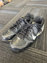 Load image into Gallery viewer, Gals Baseball Cleats Nike 7.5