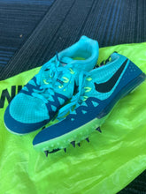 Load image into Gallery viewer, Gals Track Shoes (w/bag) Nike 5