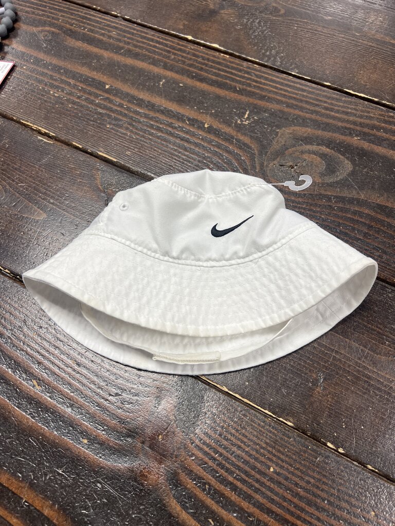 Infant Nike Bucket Hat- White