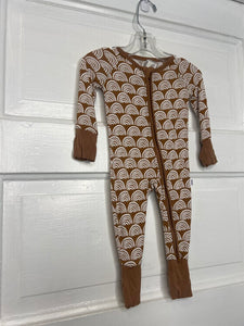 Unisex Sleeper little sleepies 0-3M