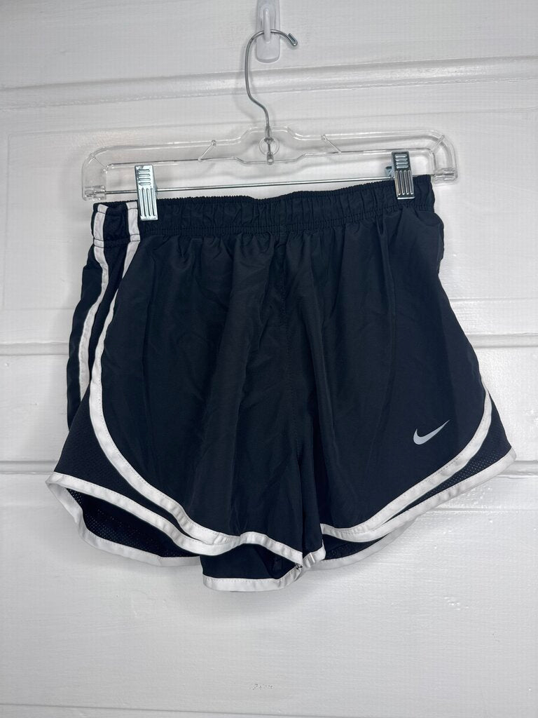 Gals Athletic Shorts Nike M