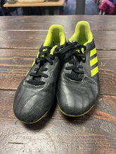 Load image into Gallery viewer, Boys Cleats Adidas 3.5