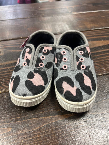 Girls Shoes oomphies 6