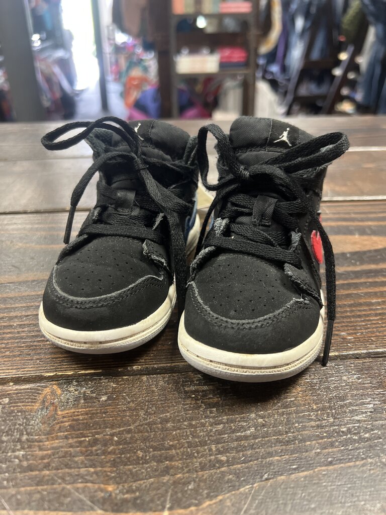 Boys Tennis Shoes Air Jordan 7