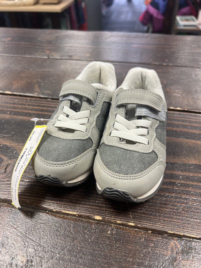 Boys Tennis Shoes Cat & Jack 8