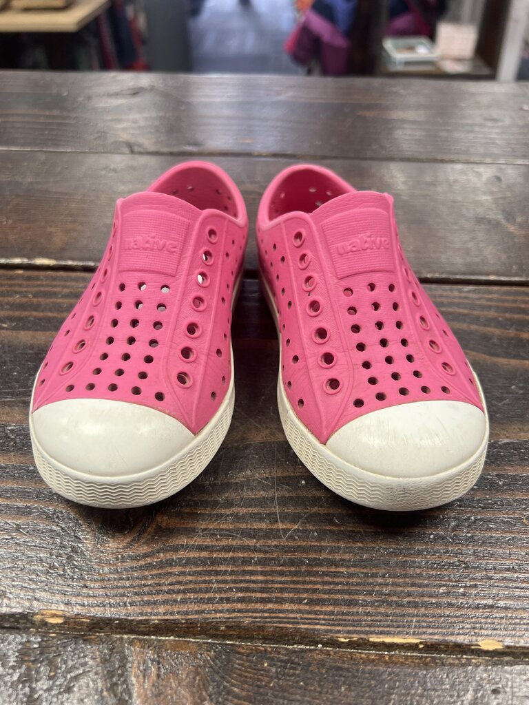 Girls Slip-on Shoes native 9