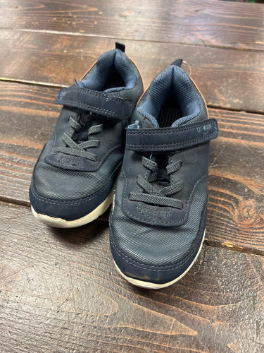 Boys Shoes OshKosh 12