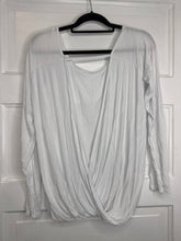 Load image into Gallery viewer, Gals Athletic LS Zyia L
