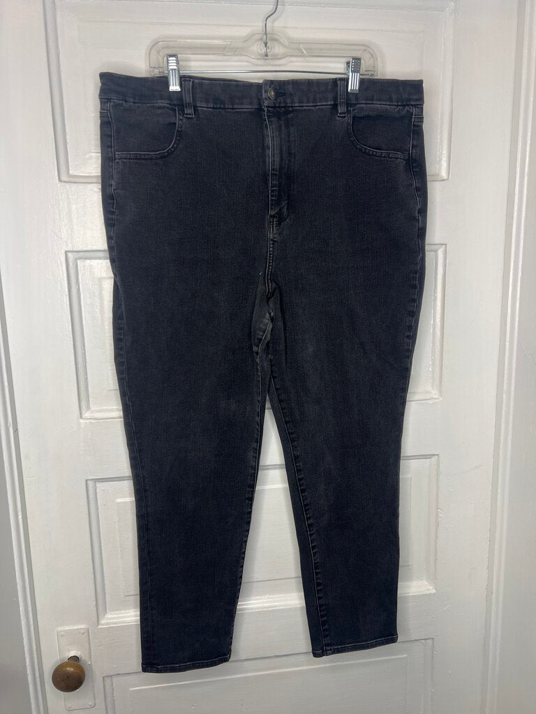 Gals Jeans American Eagle 22