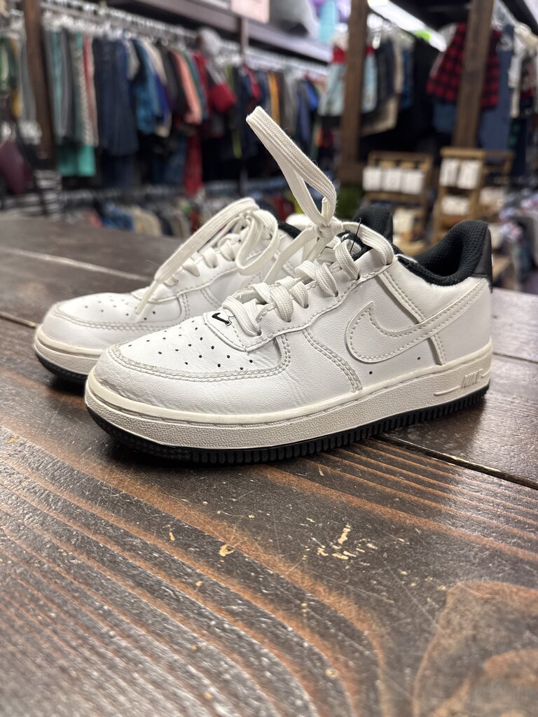 Boys Tennis Shoes Nike 13