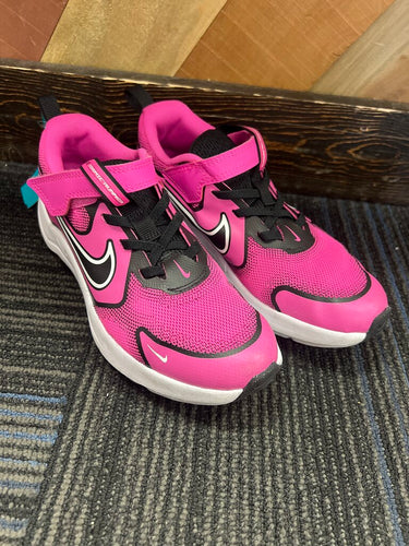 Girls Tennis Shoes Nike 2.5Y