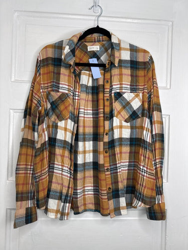 Gals LS Button Maurices L