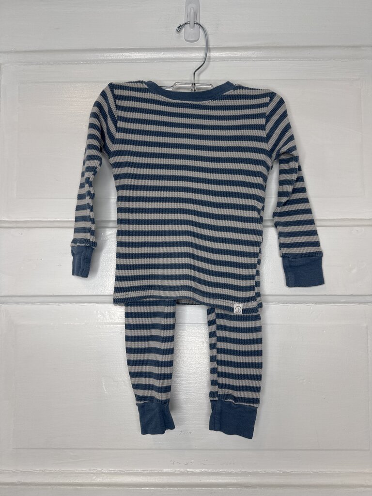 Boys Pajamas (2pc) little planet 2T