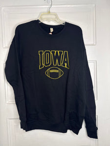 Gals Iowa Sweatshirt (NEW) org $55 Oat Collective M