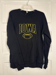Gals Iowa Sweatshirt (NEW) org $55 Oat Collective M