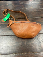 Load image into Gallery viewer, casia leather bag - camel (org $270)