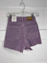Load image into Gallery viewer, Gals Shorts (NEW) org $45.90 Zara 0