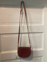 Load image into Gallery viewer, Vintage Italian Leather Purse - Red