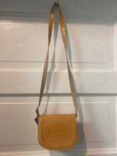 Load image into Gallery viewer, Girls Purse - Camel