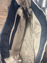 Load image into Gallery viewer, thirty-one diaper bag - Crm/Nvy Stripe (NEW)