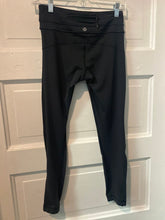 Load image into Gallery viewer, Gals Athletic Leggings lululemon athletica 4