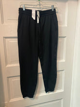 Load image into Gallery viewer, Gals Athletic Joggers lululemon athletica 4