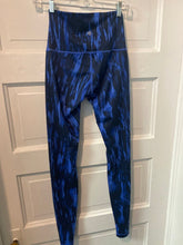 Load image into Gallery viewer, Gals Athletic Leggings (some wear/as is) lululemon athletica 4