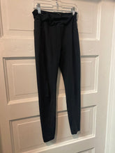 Load image into Gallery viewer, Girls Athletic Leggings athleta 12