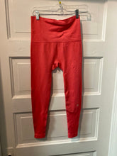 Load image into Gallery viewer, Gals Athletic Leggings (org $72) Savvi M