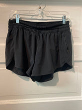 Load image into Gallery viewer, Gals Athletic Shorts lululemon athletica 10