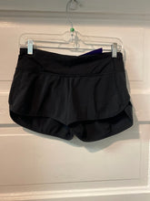 Load image into Gallery viewer, Gals Athletic Shorts lululemon athletica 4