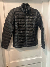 Load image into Gallery viewer, Gals Winter Coat (org $289) patagonia S