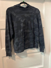 Load image into Gallery viewer, Gals Hoodie lululemon athletica 4