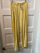 Load image into Gallery viewer, Gals LS w/ Pants (2pc) org $128 Free People S