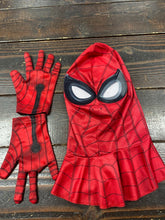 Load image into Gallery viewer, Boys Spiderman Costume (2pc) L